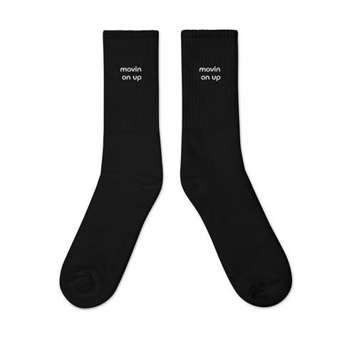 movin on up embroidered socks black